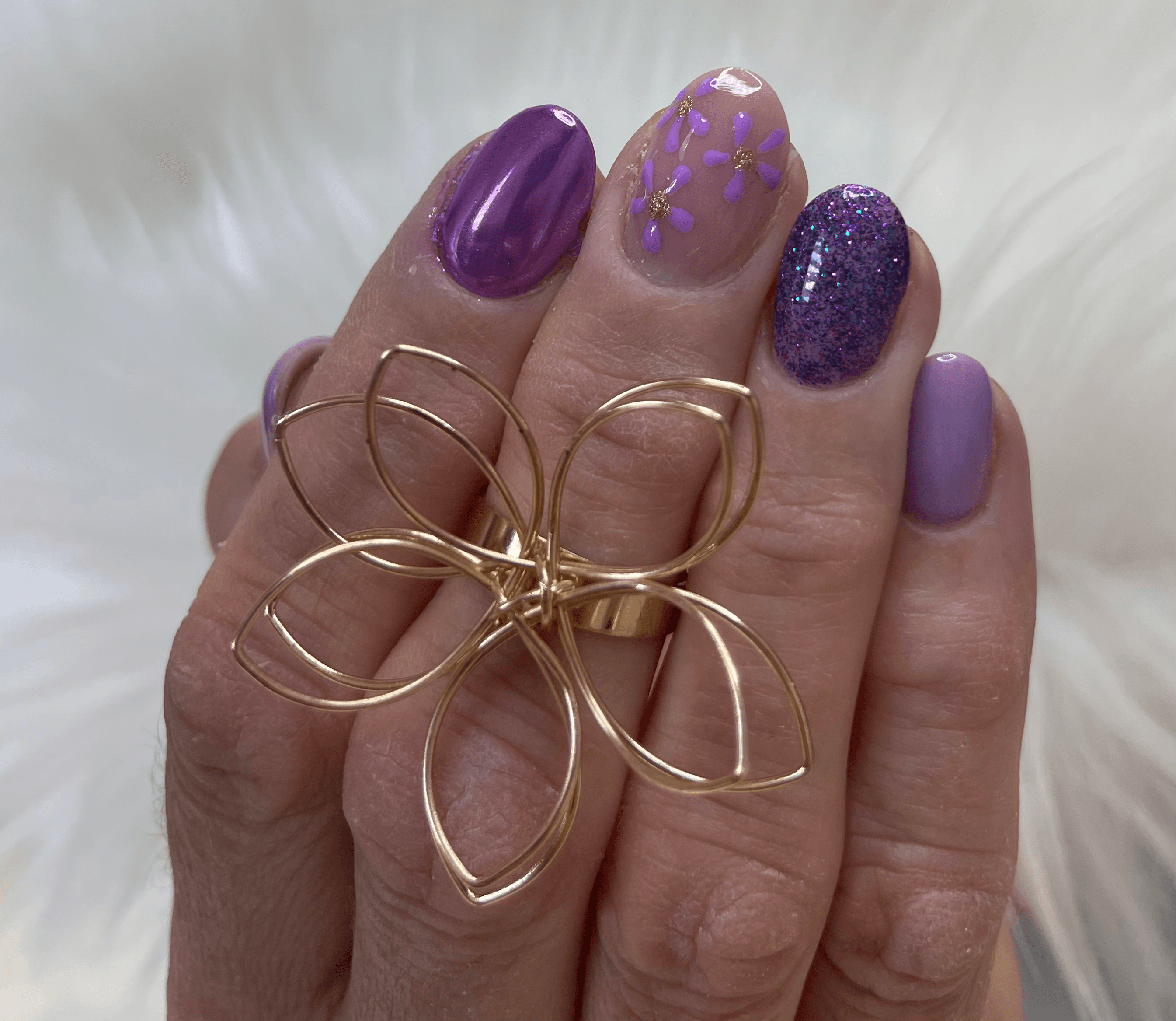 Extension gel violet - Réalisation prothésiste ongulaire Laon